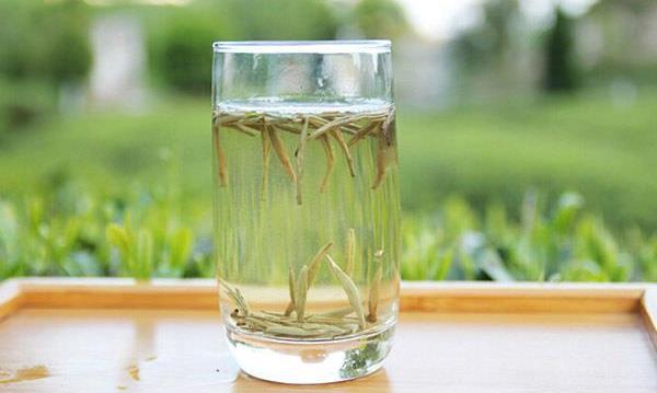 白毫银针茶的功效