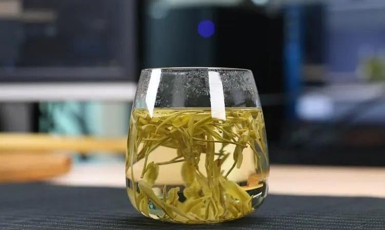 喝绿茶对身体有什么好处和坏处