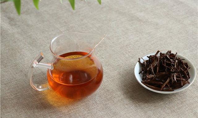 夏天喝红茶好吗？夏天喝红茶的好处！