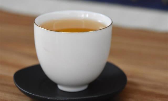 秋天适合喝红茶吗