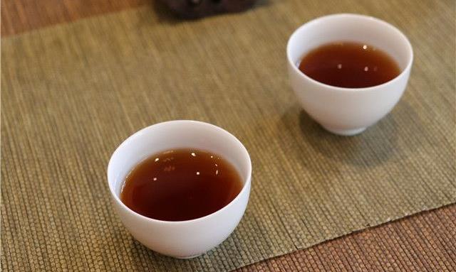 手脚冰凉可以喝普洱茶吗