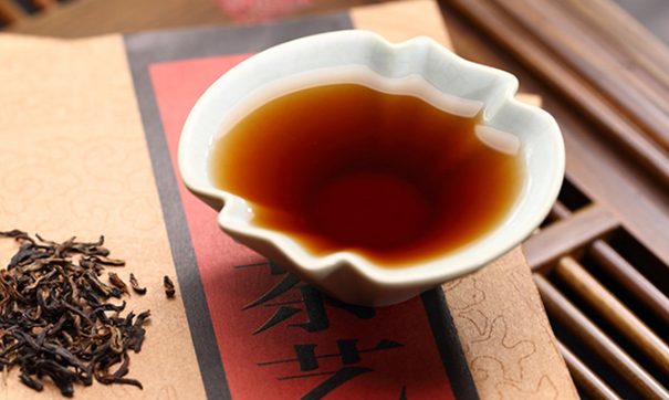 肠胃不好夏天可以喝普洱茶吗