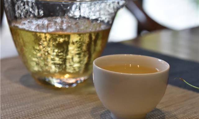 40岁后为什么要多喝茶？