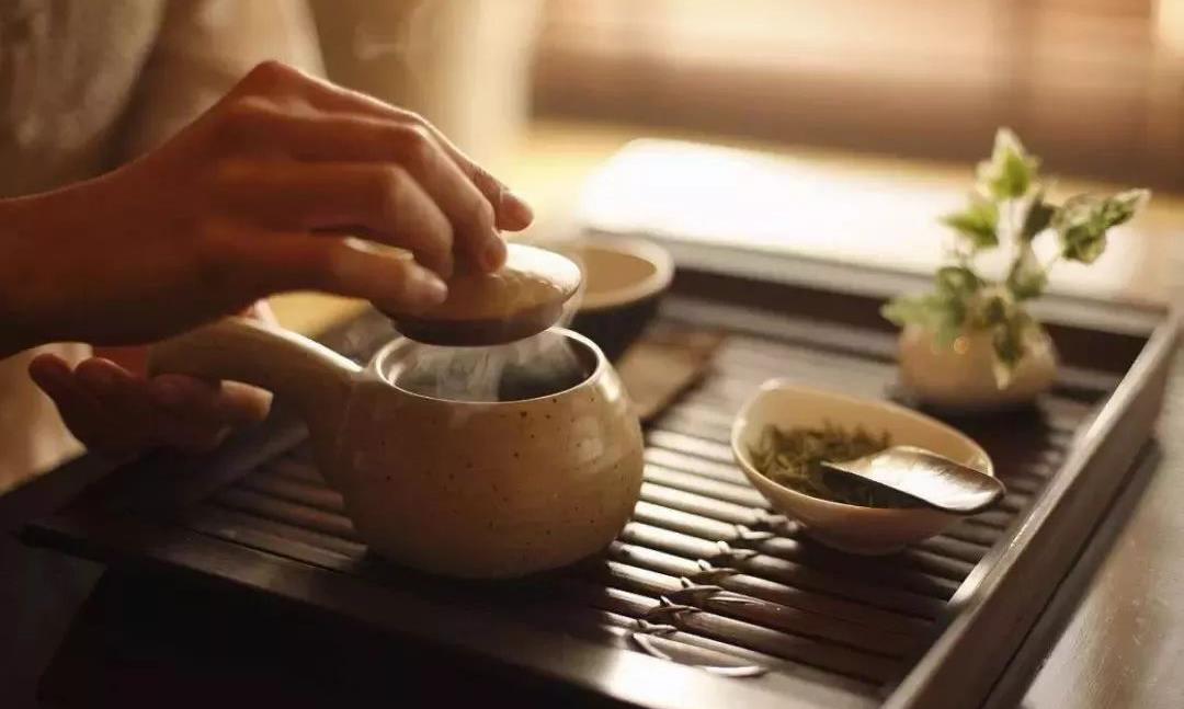 喝茶做到两个字,会有7大好处