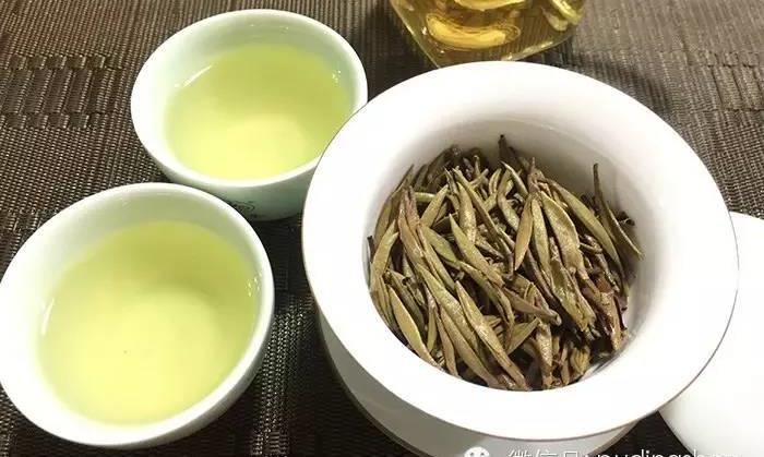 关于白茶的秋季养生功效