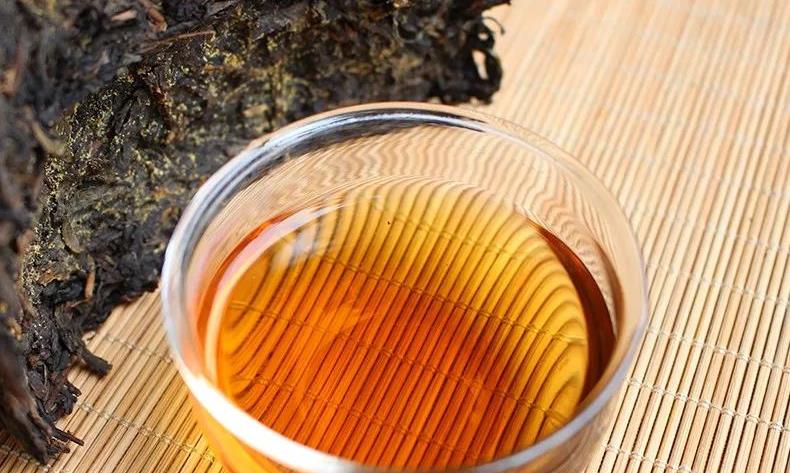 黑茶:治愈你的油腻