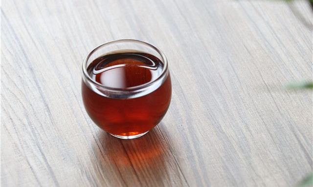 为什么普洱熟茶被称为养胃茶？