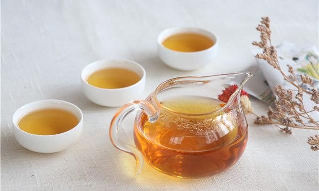 深秋多喝茶有什么好处？