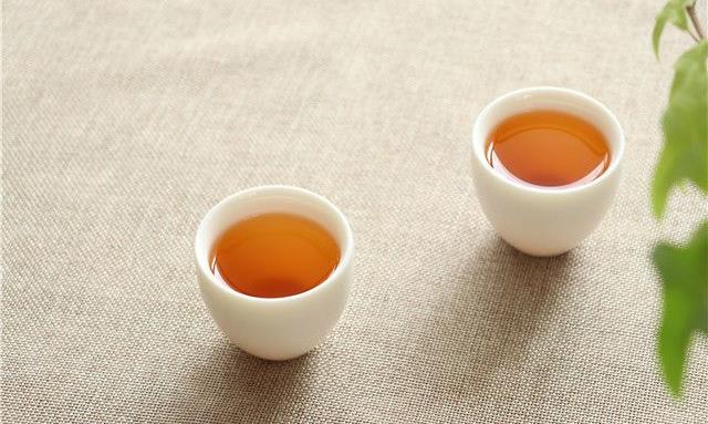 女孩子喝红茶好吗？这几种女性不适合喝红茶！