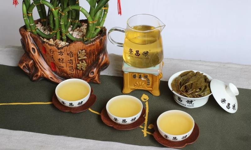 荣昌号教您通过饮茶来强身健体