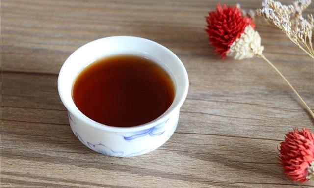 常喝普洱茶有哪些好处？一篇文章告诉你