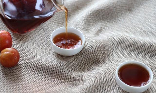 喝云南普洱茶的好处，普洱茶的功效有哪些