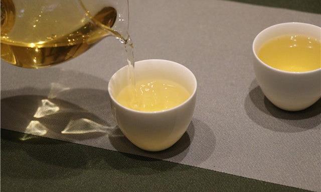 为什么喝茶的人显年轻？