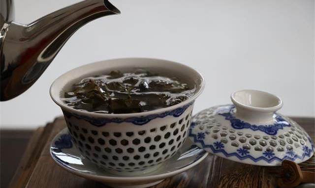 茶喝透喝够，全身都芬芳