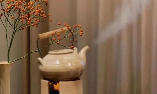 茶里百味人生,茶外世间百态