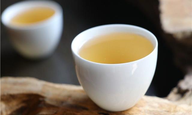 静静的喝茶，是一种福气