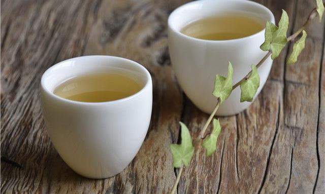 最清净的活法：一花，一茶，一知己