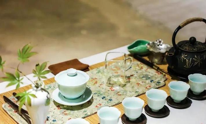 如何巧搭夏日茶席,让你的饮茶更清凉?