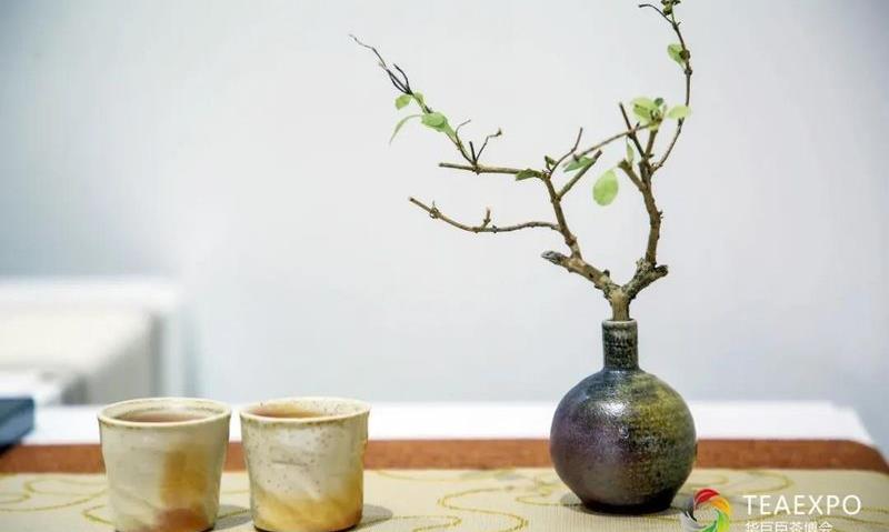 茶室插花六大讲究,瞬间提升喝茶格调!