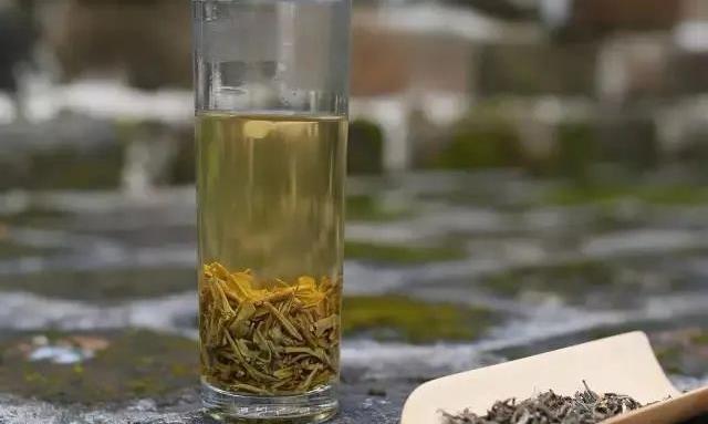 北京人与茉莉花茶