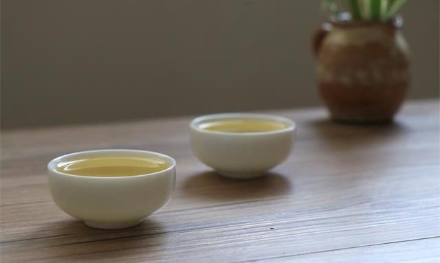 人生六杯茶，一杯不可少