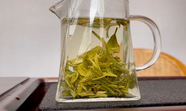 喝绿茶的功效，什么时候喝绿茶好