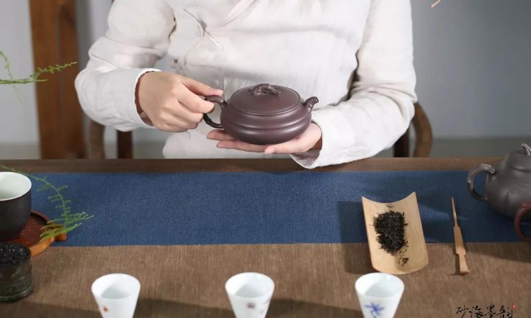 紫砂壶到底是小品好还是大品好？