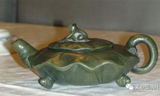 怎样鉴定老紫砂壶的年代