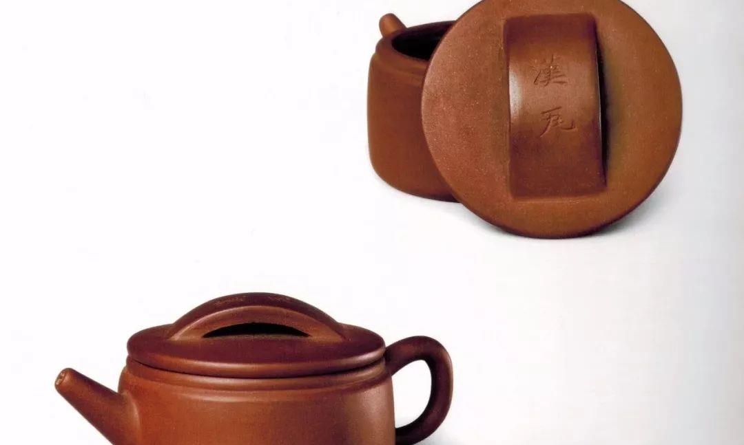 一块紫砂瓦片，居然拍到了九十多万！