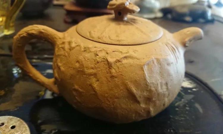 紫砂泥料的目数在成型过程中有什么影响？