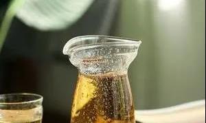 中华茶艺美学的表现形式——茶器之美