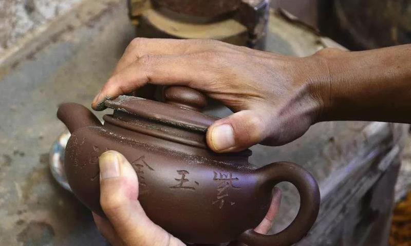 紫砂壶为什么要多遍烧制？