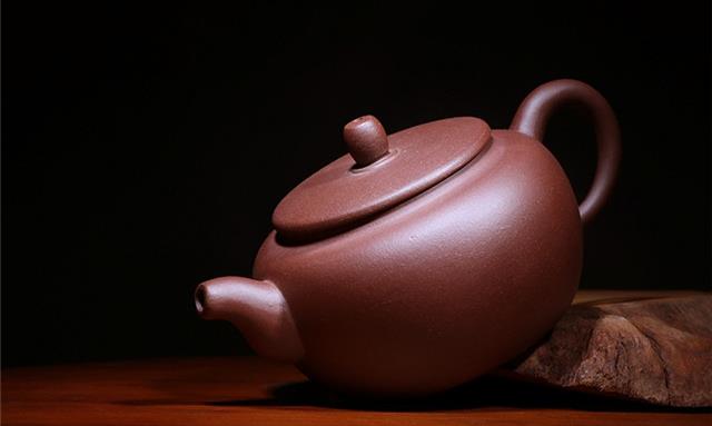 紫砂小知识：壶的出水孔越多，出水越好吗？