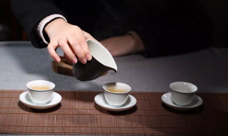 为了你的爱壶！千万不要这样喝茶！