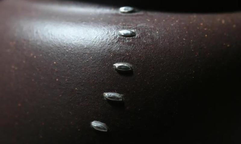 紫砂壶碎了、裂了、漏水了千万别扔，它还能这样处理！