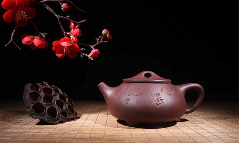 紫砂壶，不会因使用过而折旧，只会是越用越好！