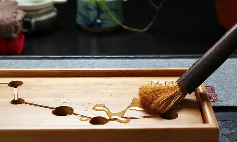 你认真洗过家中的茶器吗？