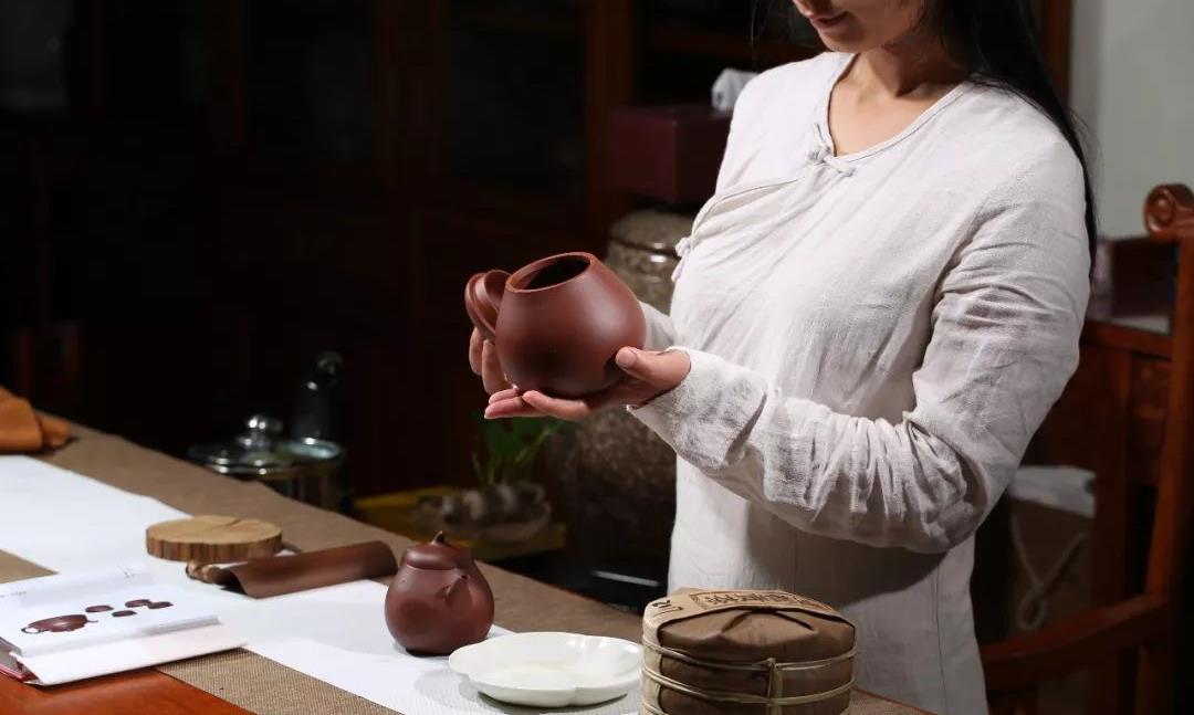 时下最流行的紫砂罐存茶,你用对了吗?