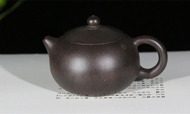 紫砂壶拿到手，为什么有的润，有的涩？