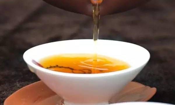 宜兴本地人养紫砂壶用什么茶?