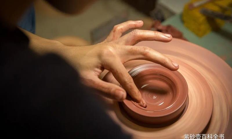 紫砂壶的工艺,是否能反映泥料的好坏?