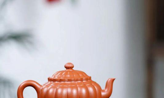 紫砂瑰宝,匠心器韵,为什么茶人都爱紫砂壶?