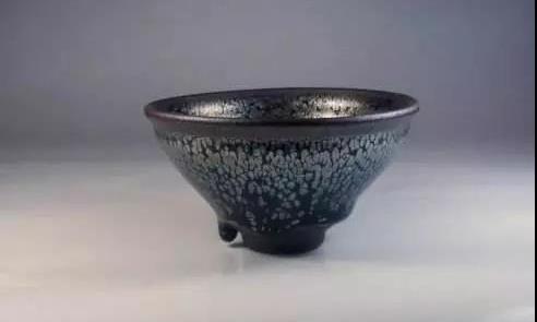 为什么很多人喜欢用建盏来喝茶？