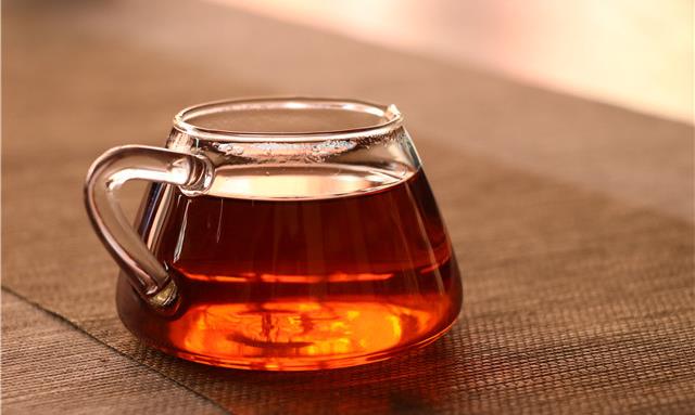 紫砂壶壶型对泡茶有何影响?