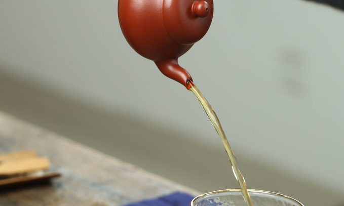 紫砂壶泡茶不烫手,这是坑吗?