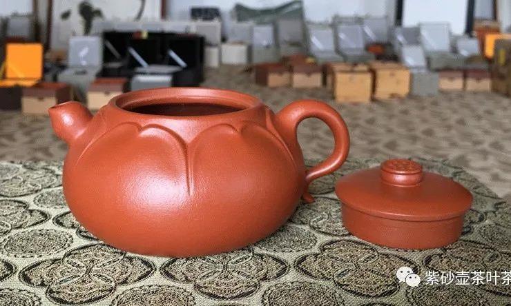 紫砂光货的造型艺术