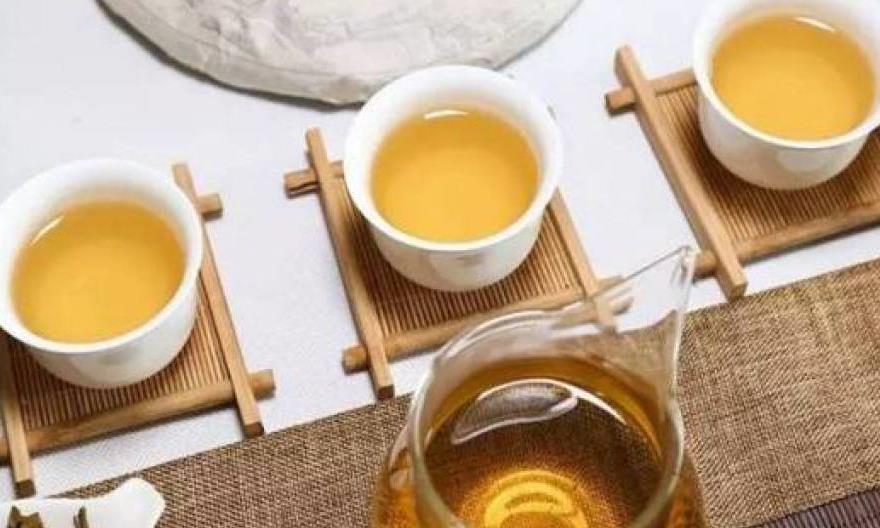 鉴别茶叶的好坏，可以从这几方面下手