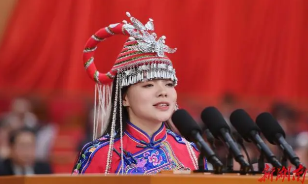 蓝利丽委员：强品牌建集群，推进湘茶高质量发展