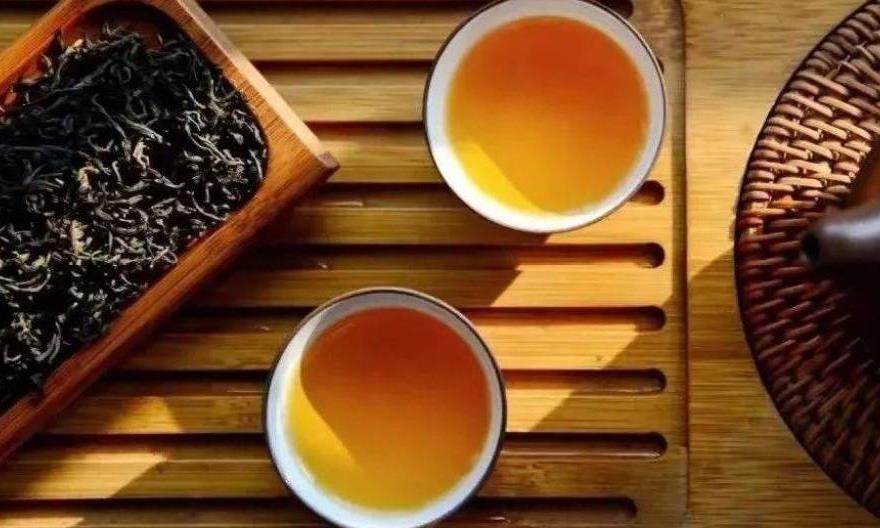人的一生,只需一壶好茶