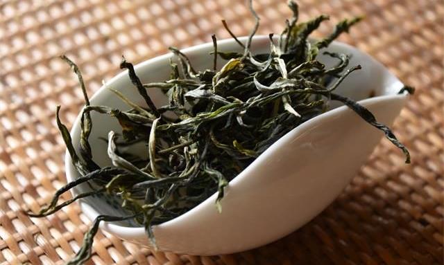 普洱春茶和秋茶的区别